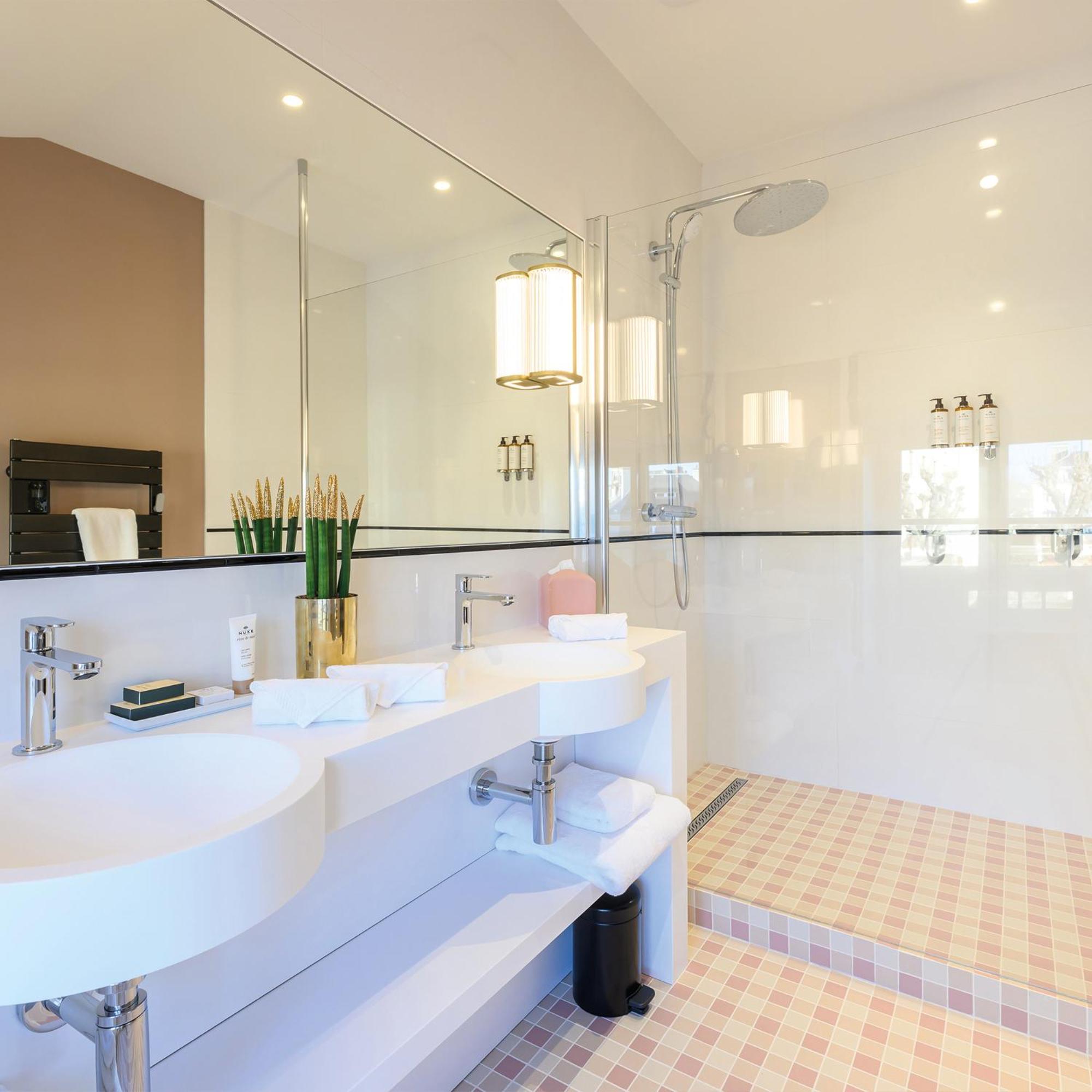 Les Suites Bb, Champagne Besserat De Bellefon Épernay Extérieur photo